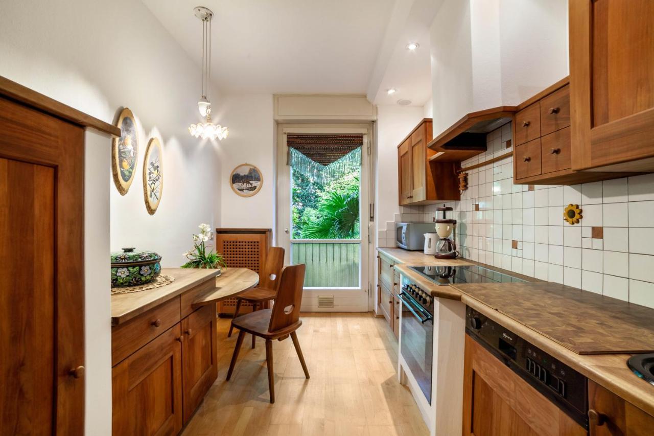 Villa Coris Ferienwohnung Magnolia Meran Buitenkant foto